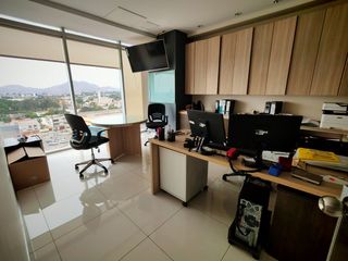 Foto 4 de Se Alquila Oficina En La Mejor Zona De Surco Piso 10