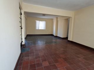Foto 3 de Departamento en venta Unidad Vecinal N° 3 – Cercado de Lima $ 80,000