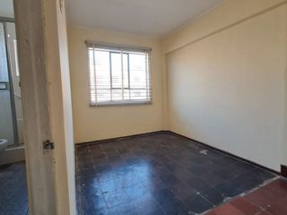 Foto 7 de Departamento en venta Unidad Vecinal N° 3 – Cercado de Lima $ 80,000