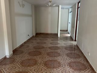 Foto 9 de Departamento en 1er piso -  Alt. Alisos con Av. Proceres  en Los Olivos
