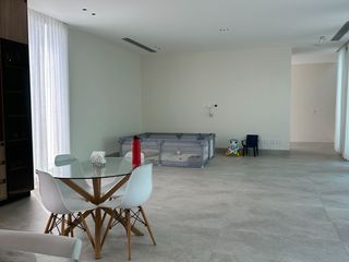 Foto 7 de Casa en venta, Urb. Aires de Batán -  vía Samborondón