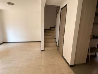 Foto 3 de VENDO CASA EN CONDOMINIO Prados Del Limonar  Cali - Sur Central