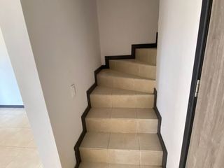 Foto 13 de VENDO CASA EN CONDOMINIO Prados Del Limonar  Cali - Sur Central