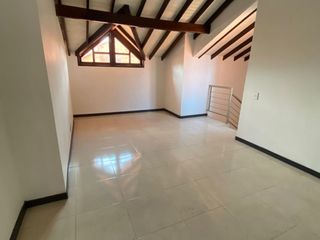 Foto 28 de VENDO CASA EN CONDOMINIO Prados Del Limonar  Cali - Sur Central