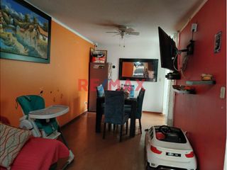 Foto 7 de Venta De Casa De Dos Pisos Mas Azotea En Villa Club 2