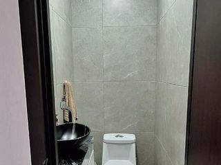 Foto 10 de Venta de departamento en Urb. Romareda, Av. Narcisa de Jesús