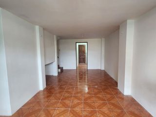 Foto 4 de GUAYACANES DOS PLANTAS ,BAJO  DE PRECIO 68000  ACEPTO BIESS