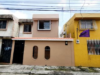 Foto 2 de GUAYACANES DOS PLANTAS ,BAJO  DE PRECIO 68000  ACEPTO BIESS