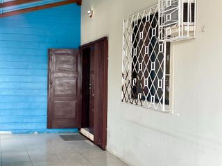 Foto 7 de Chipipe - Salinas, amplia propiedad de inversión con terreno de 625 m2 (6727,44 sq ft) y a 3 cuadras del mar