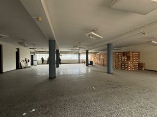 Foto 3 de Alquilo Local Comercial 310 m2 Piso 2 Chacarios Centro de Lima