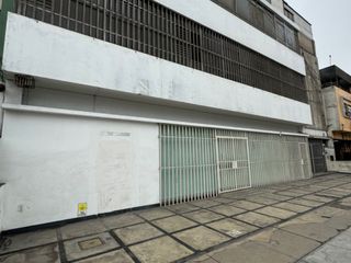 Foto 9 de Alquilo Local Comercial 310 m2 Piso 2 Chacarios Centro de Lima