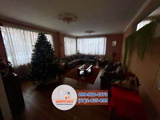 Foto 10 de CASA DE VENTA CON PROYECCION PARA PROYECTO INMOBILIARIO, Sector Remigio Crespo C1449