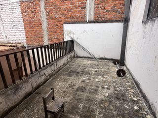 Foto 17 de CASA DE VENTA CON PROYECCION PARA PROYECTO INMOBILIARIO, Sector Remigio Crespo C1449