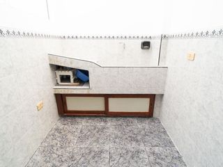 Foto 13 de VENDO DEPARTAMENTO EN BELLAVISTA FRENTE A PARQUE - URB. SAN JOAQUÍN
