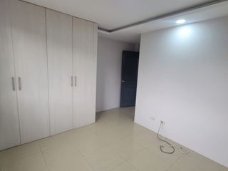 Foto 34 de En alquiler casa remodelada de 4 dormitorios en Ciudad Celeste, Samborondon