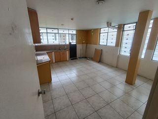 Foto 4 de Rento casa comercial por el Mall Jardín