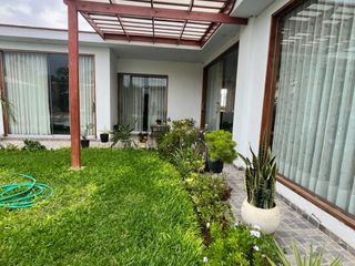 Foto 3 de Hermosa casa en condominio Hacienda Macacona