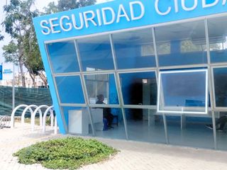 Foto 15 de Venta De Local Comercial Frente Al Ministerio De Marina La Perla