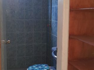 Foto 66 de Venta de casa con 3 departamentos y 4 parqueaderos sector Colegio Einstein
