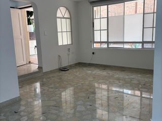 Foto 6 de VENDO CASA CONJUNTO RESIDENCIAL CALEDONIA EN EL BARRIO TERRAZAS EN BUCARAMANGA