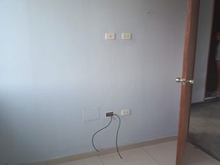 Foto 10 de Venta de Mini-departamento en Urb. Tomás Valle. A 15 min. del Aeropuerto. San Martín de Porres