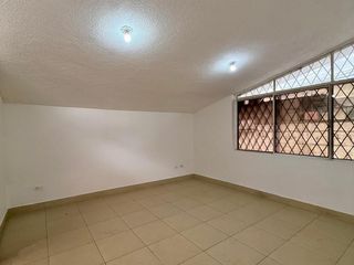 Foto 15 de BODEGAS Y OFICINA- EN RENTA- 170M2- EL INCA