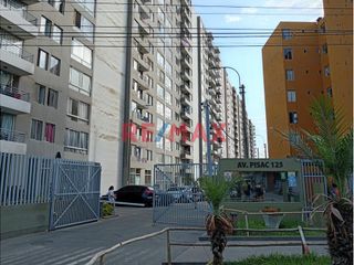 Foto 1 de Venta De Hermoso Departamento Cerca Al Aeropuerto Av. Canta / Av. Faucett.