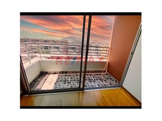 Foto 2 de Venta De Hermoso Departamento Cerca Al Aeropuerto Av. Canta / Av. Faucett.