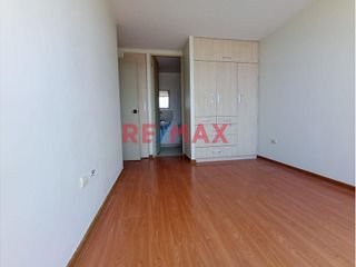 Foto 9 de Venta De Hermoso Departamento Cerca Al Aeropuerto Av. Canta / Av. Faucett.