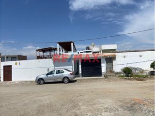 Foto 1 de Venta Casa Frente A Playa Cerro Azul