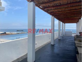 Foto 10 de Venta Casa Frente A Playa Cerro Azul