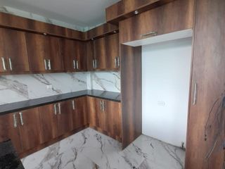 Foto 7 de VENDO CASA NUEVA PONCEANO ALTO, CERCA SUPERMAXI