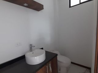 Foto 17 de VENDO CASA NUEVA PONCEANO ALTO, CERCA SUPERMAXI