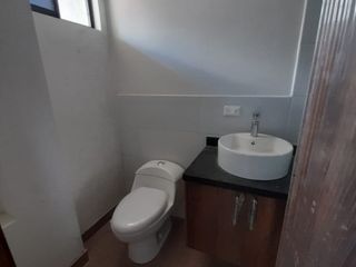 Foto 24 de VENDO CASA NUEVA PONCEANO ALTO, CERCA SUPERMAXI