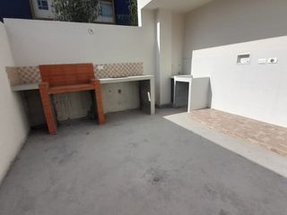 Foto 36 de VENDO CASA NUEVA PONCEANO ALTO, CERCA SUPERMAXI