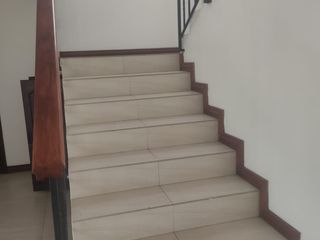 Foto 17 de ARRIENDO CASA CUMBAYA