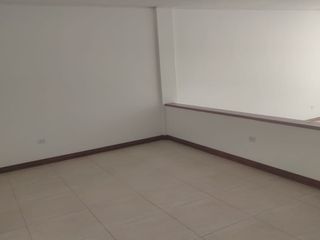 Foto 18 de ARRIENDO CASA CUMBAYA