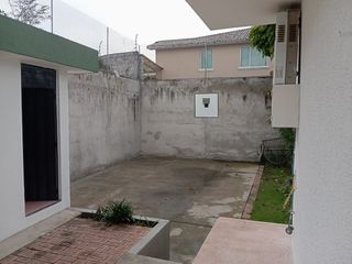 Foto 20 de ARRIENDO CASA CUMBAYA