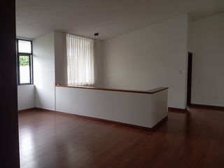 Foto 27 de ARRIENDO CASA CUMBAYA