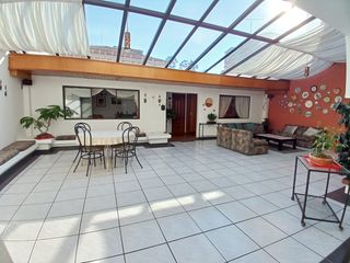 Foto 3 de CASA EN VENTA 4 DORMITORIOS ORDOÑEZ LASSO