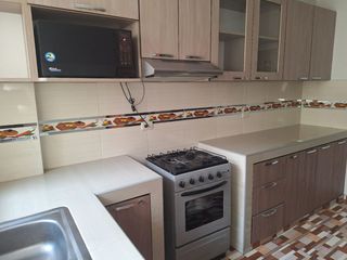 Foto 4 de DEPARTAMENTO EN VENTA DE 04 DORMITORIOS DE 152 MTS EN PROL JAVIER PRADO