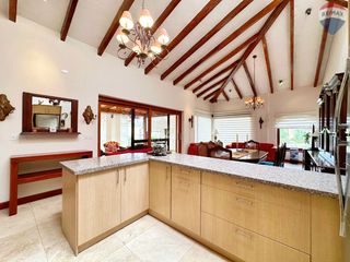 Foto 6 de Casa de Renta totalmente amoblada de 142 m² en Pakakuna Gardens - Checa