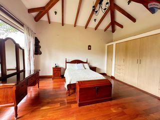 Foto 10 de Casa de Renta totalmente amoblada de 142 m² en Pakakuna Gardens - Checa