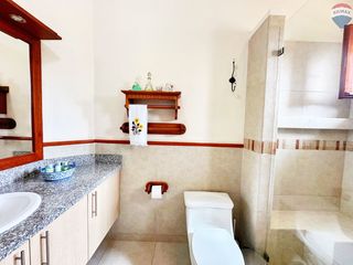 Foto 13 de Casa de Renta totalmente amoblada de 142 m² en Pakakuna Gardens - Checa