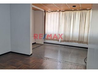 Foto 14 de Venta Casa Como Terreno En Pueblo Libre Cerca A Av. Bolívar Y Sucre.