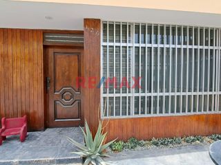 Foto 2 de Venta Casa Como Terreno En Pueblo Libre Cerca A Av. Bolívar Y Sucre.