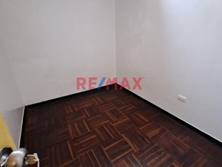 Foto 17 de Venta Casa Como Terreno En Pueblo Libre Cerca A Av. Bolívar Y Sucre.