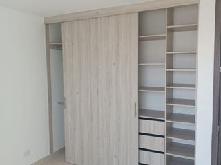 Foto 2 de se arrienda apartamento en los naranjos