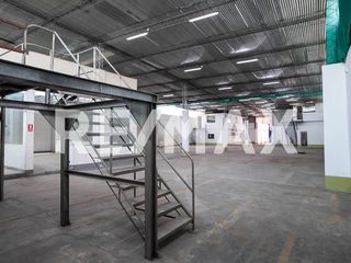 Foto 4 de Alquiler De Local Comercial En Santiago De Surco 1352 M2