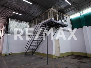 Foto 7 de Alquiler De Local Comercial En Santiago De Surco 1352 M2